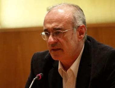 Θεσσαλονίκη: «Ανεπιθύμητος» φώναζαν πολίτες στον βουλευτή του ΣΥΡΙΖΑ Δ.Μάρδα